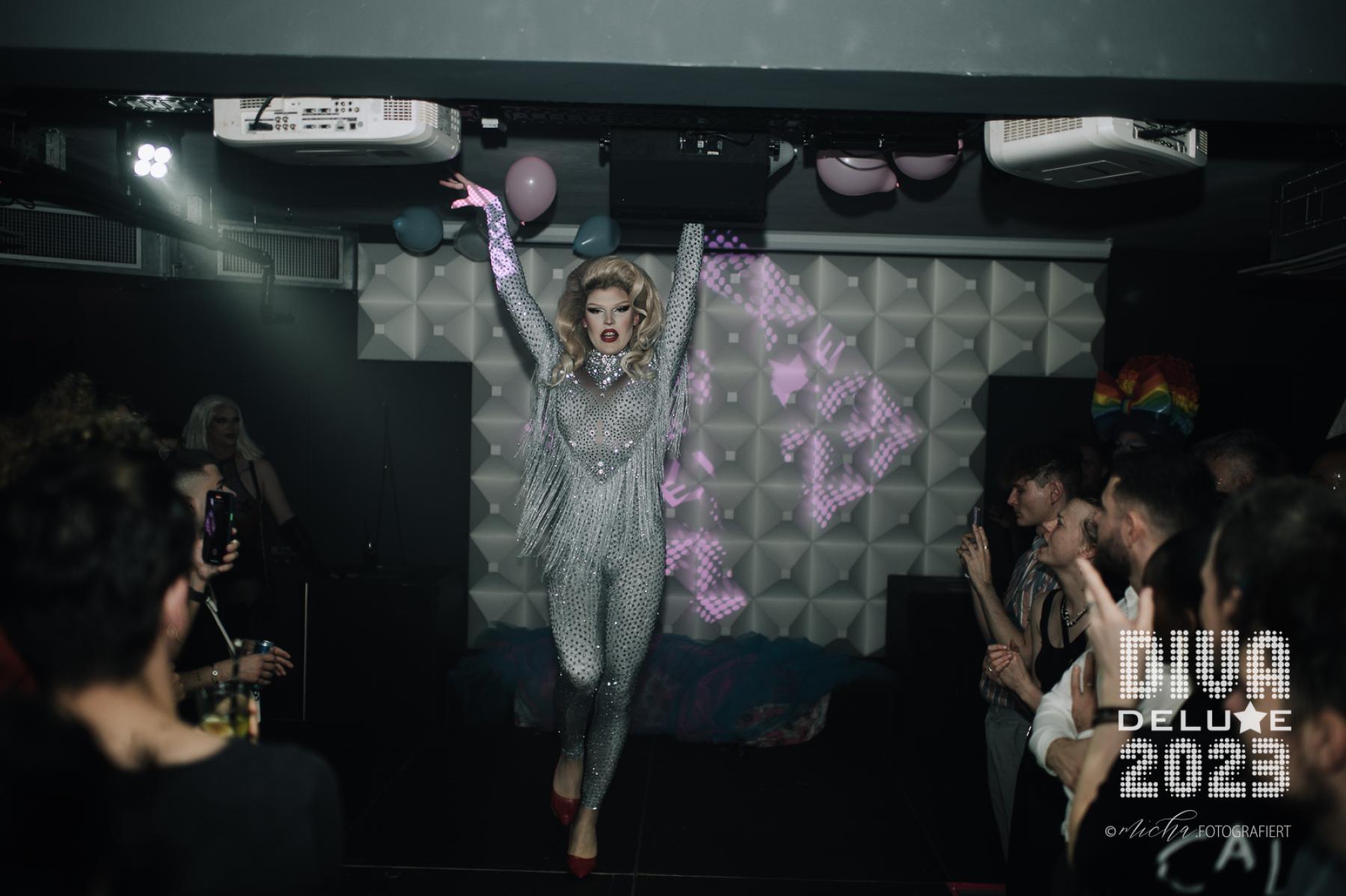 Diva Deluxe  18.11.2023 | Bild 654