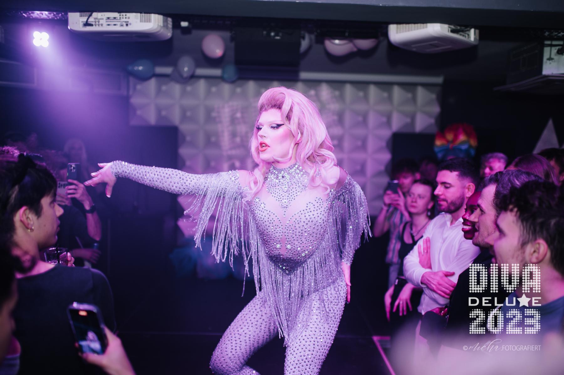 Diva Deluxe  18.11.2023 | Bild 659