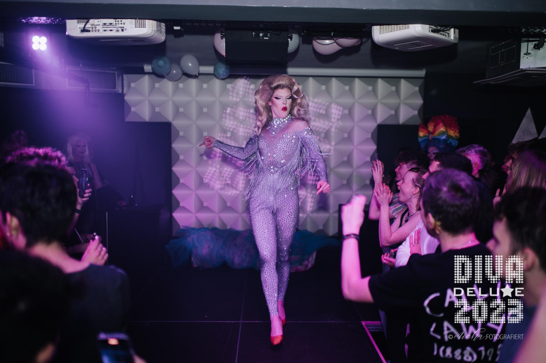 Diva Deluxe  18.11.2023 | Bild 662