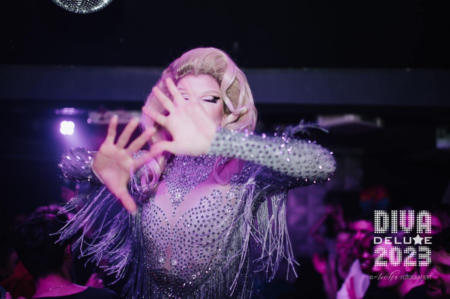Diva Deluxe  18.11.2023 | Bild 668