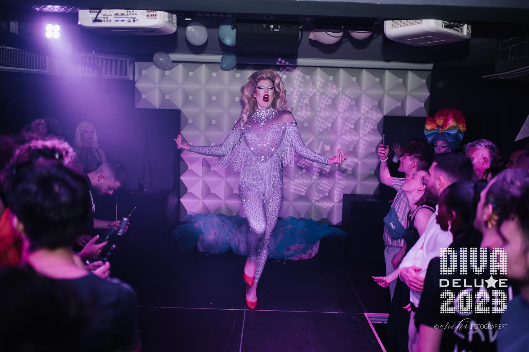 Diva Deluxe  18.11.2023 | Bild 673