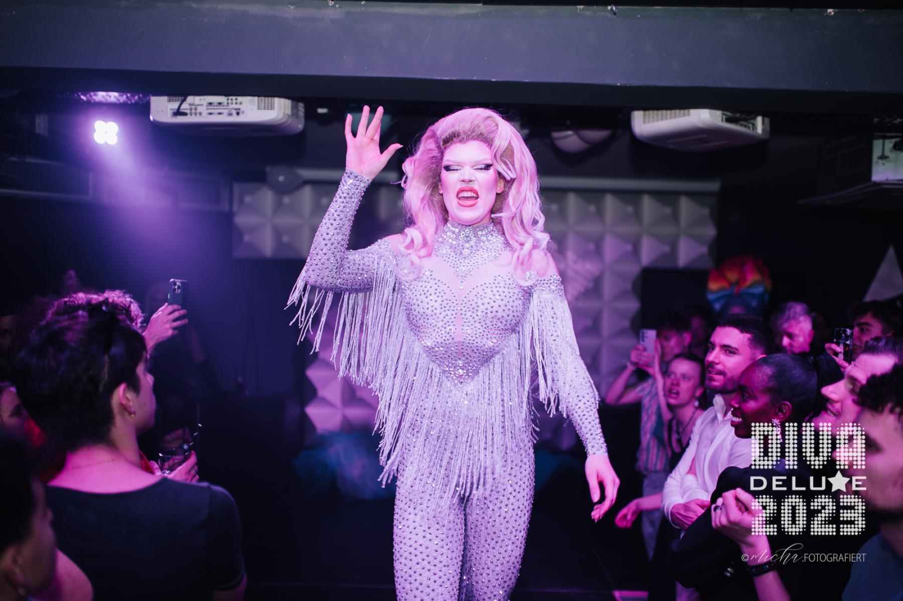 Diva Deluxe  18.11.2023 | Bild 683