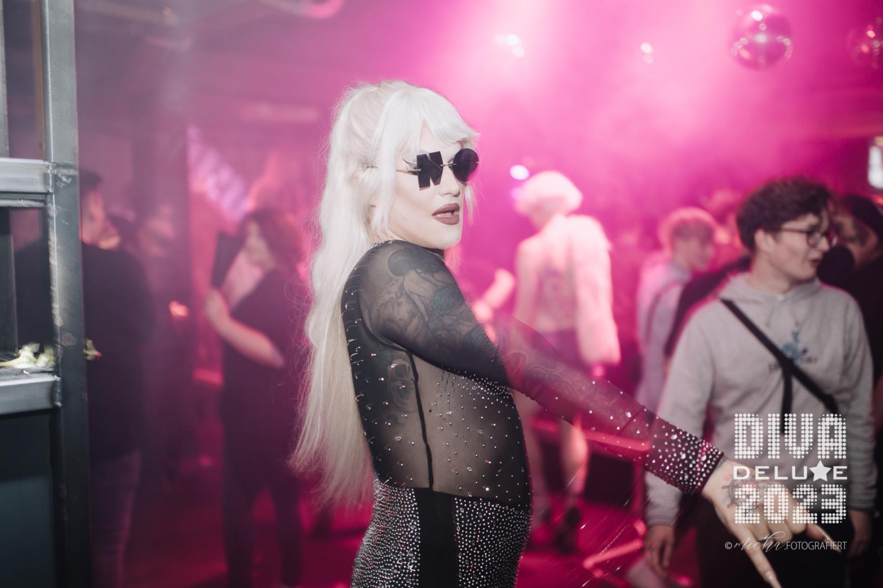 Diva Deluxe  18.11.2023 | Bild 698