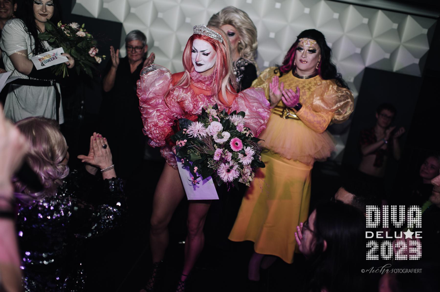 Diva Deluxe  18.11.2023 | Bild 73