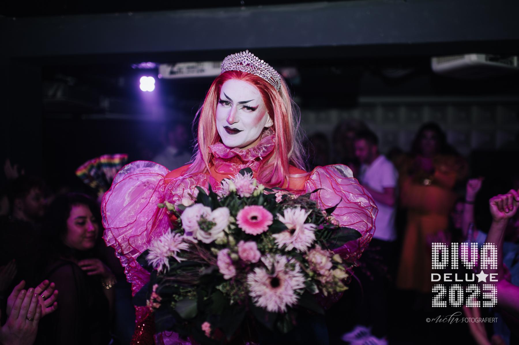 Diva Deluxe  18.11.2023 | Bild 78