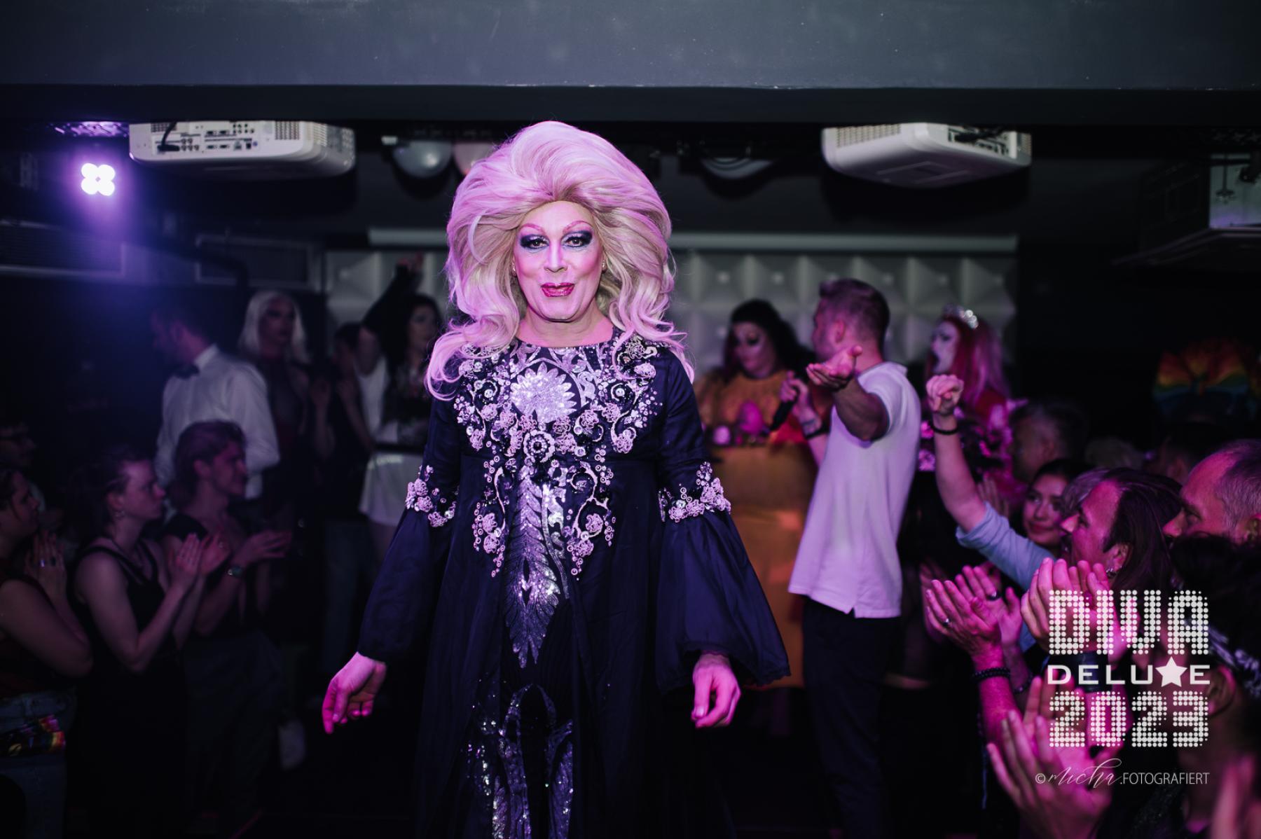 Diva Deluxe  18.11.2023 | Bild 81