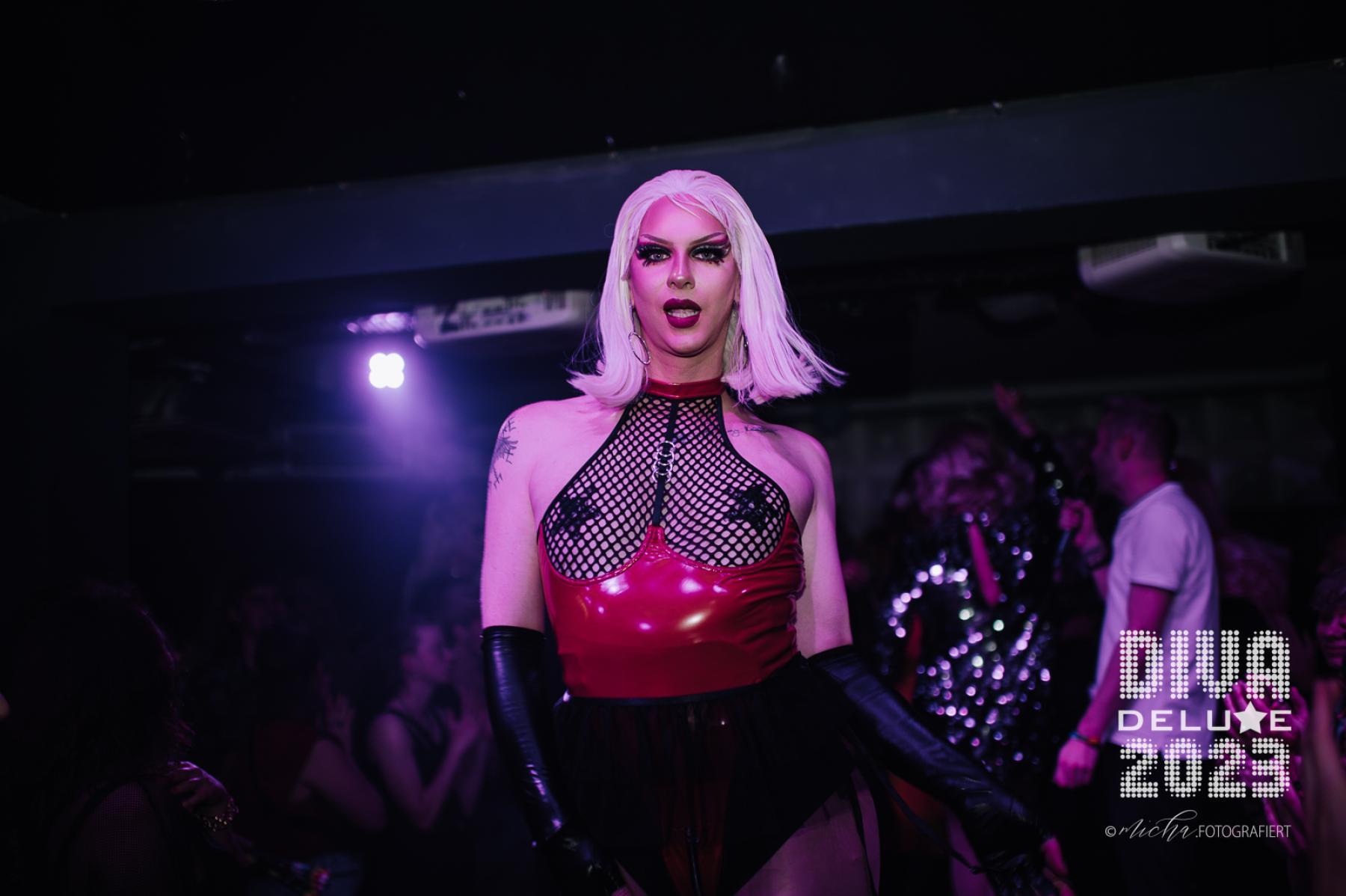 Diva Deluxe  18.11.2023 | Bild 89