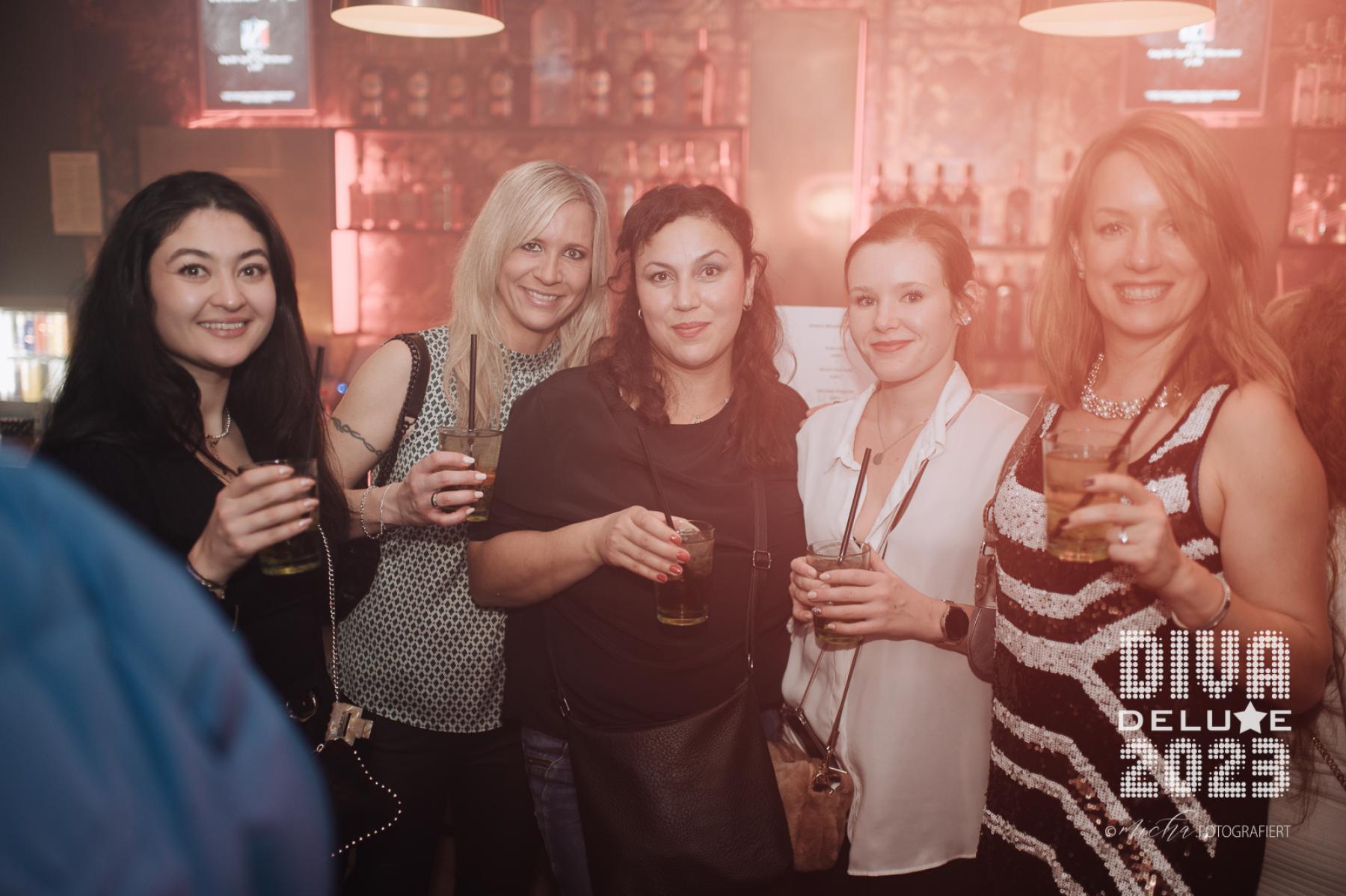 Diva Deluxe  18.11.2023 | Bild 9